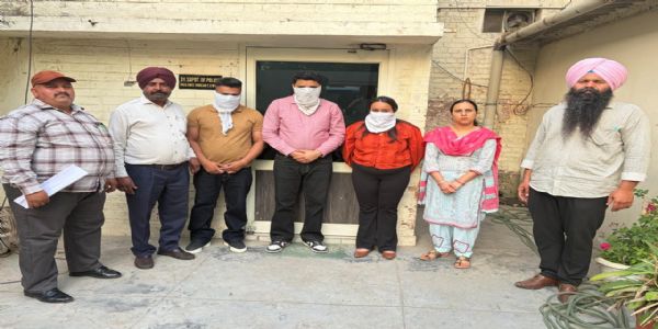 Vigilance Bureau nabs two SDO & Clerk red handed accepting bribe of 10 thousand