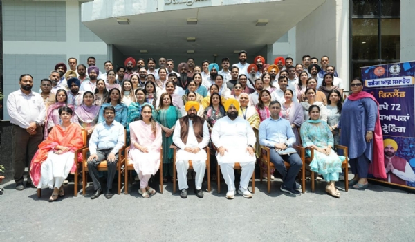 CM Bhagwant Mann, Education minister Harjot singh bains with 72 Teachers.