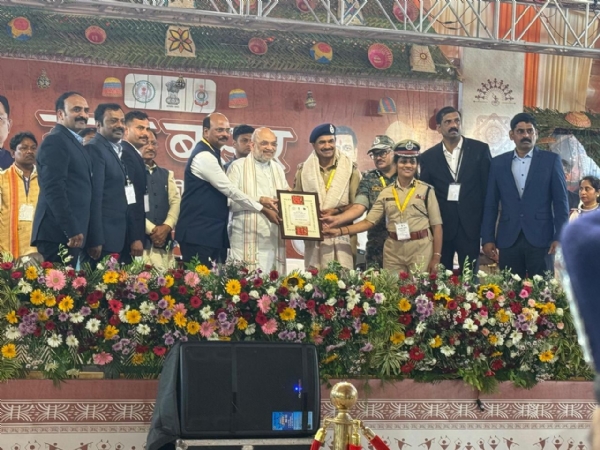 Amit Shah Felicitates Telangana Officers