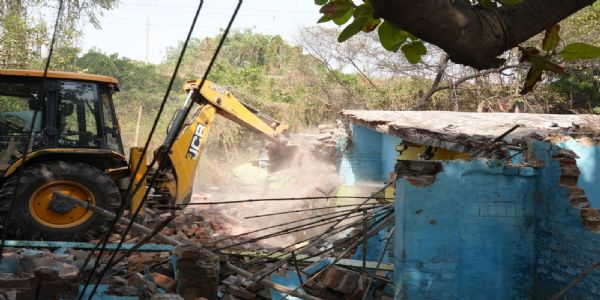 Prayagraj Division takes major action against encroachment, frees railway land worth Rs 100 cr