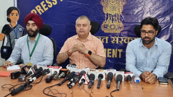 Over 1.50 lakh households complete Self Enumeration in 3 days across J&K: Director Census Operations