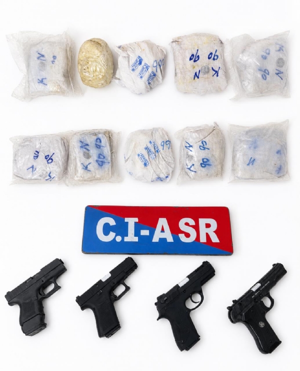 recovered 5.5 Kg Heroin, 4 Pistols recovered 5.5 Kg Heroin, 4 Pistols