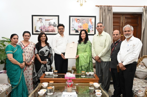 Delhi University Vice-Chancellor interacting with the delegation from the Indian Council for Cultural Relations (ICCR). Delhi University Vice-Chancellor interacting with the delegation from the Indian Council for Cultural Relations (ICCR).