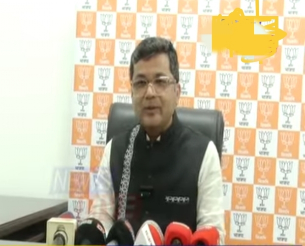 Union minister of state for Foreign affairs Pabitra Margherita addressing a press conference.