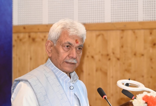 LG Sinha Interacts With NCC Cadets At Special National Integration Camp