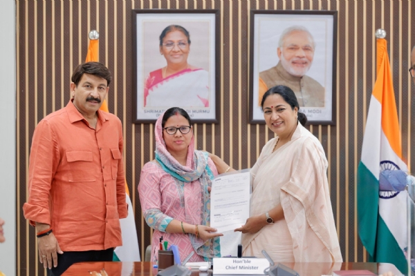 Chief Minister Rekha Gupta on Sunday met members of 36 families in Harsh Vihar A-3 who received electricity connections after waiting for several years.