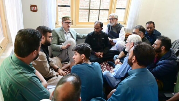 CM Omar Abdullah Meets Family Of Murdered Minor Girl In Budgam