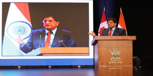 Piyush Goyal Invites Canadian Investors to Participate in Clean Energy and AI Sectors in India