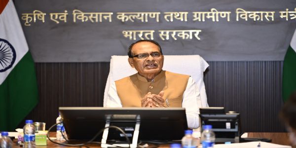 Rs.10,021 Crore Released to 12 States Under PMAY-G