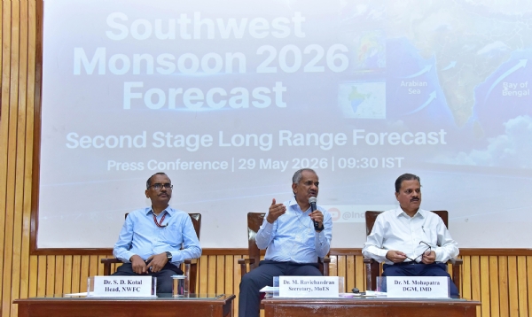 Dr. M. Ravichandran, Secretary, Ministry of Earth Sciences and others.