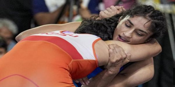 Vinesh Phogat Beats Nishu to Reach Asian Games Selection Trials Semifinals