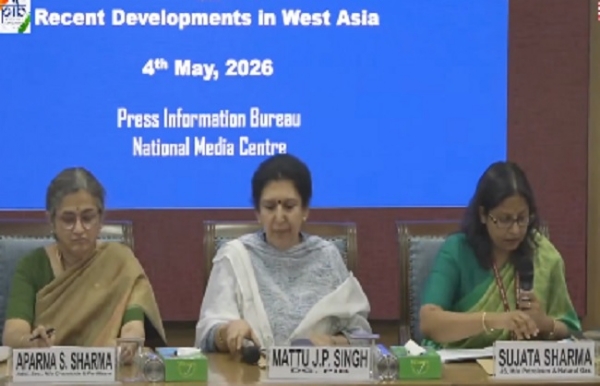 Joint Secretary Sujata Sharma addressing the Inter-Ministerial Press Conference.