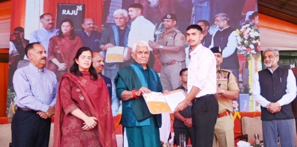 LG Lays Foundation Stone For Development Projects In Samba’s Border Village Regal