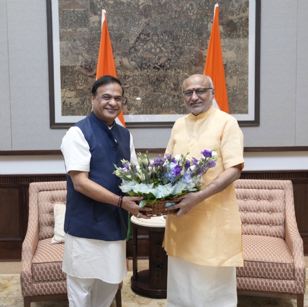 Assam Chief Minister Meets Vice President, Discusses Development Initiatives and Welfare Schemes