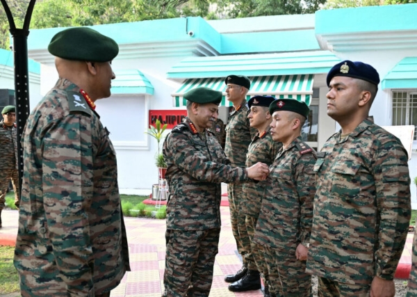 Army Chief Reviews Ops Preparedness, Modernisation Initiatives At Northern Command Army Chief Reviews Ops Preparedness, Modernisation Initiatives At Northern Command