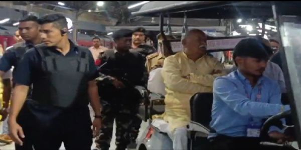 RSS chief arrives in Kanpur to attend private family function