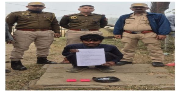 Two Drug Peddlers Including Women Held with Heroin in South Salmara