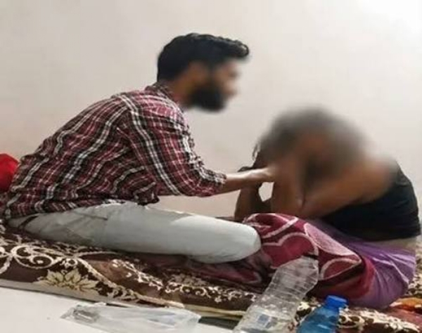 Viral Video of Nagpur Conversion Shocker Viral Video of Nagpur Conversion Shocker