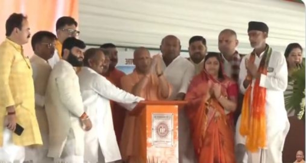 Chief Minister inaugurated and laid the foundation stone of 126 development projects worth Rs 378 crore
