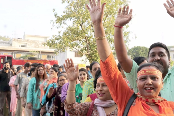 Over 9,000 Pilgrims Leave From Jammu For Kheer Bhawani Mela
