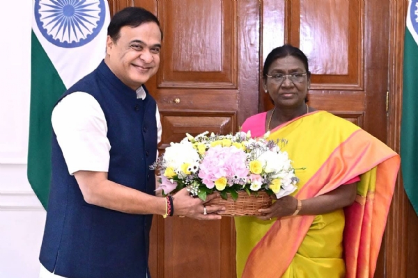 The image of Chief Minister Dr Himanta Biswa Sarma wishing President.