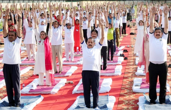 Yoga-Day-Observed-Across-Jammu