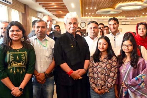 Lok Bhavan celebrates West Bengal Foundation Day