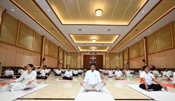 Odisha Governor Extends Greetings on International Yoga Day