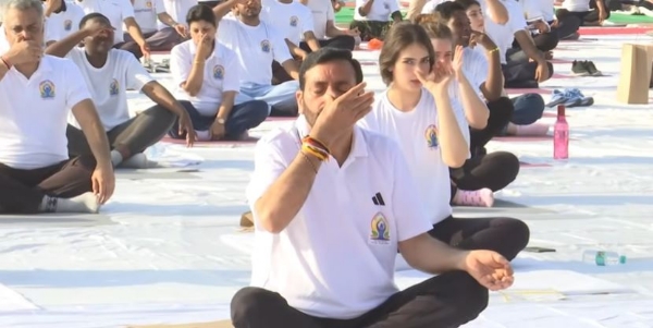 Haryana CM Nayab Singh Saini doing yoga