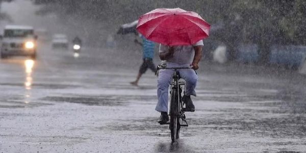 Kerala braces for intensified monsoon ; Yellow alert for eight dts