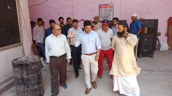 JMC Commissioner Reviews Arrangements for Shri Amarnath Ji Yatra Pilgrims JMC Commissioner Reviews Arrangements for Shri Amarnath Ji Yatra Pilgrims