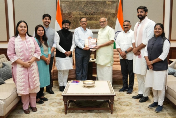 ABVP Delegation Meets Veep