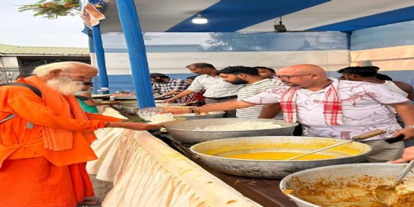NFR Organises Food Distribution, Passenger Assistance During Ambubachi Mela