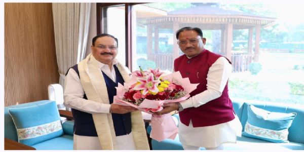 Vishnu Deo Sai Meets JP Nadda, Discusses Healthcare Expansion and Fertiliser Availability for Farmers
