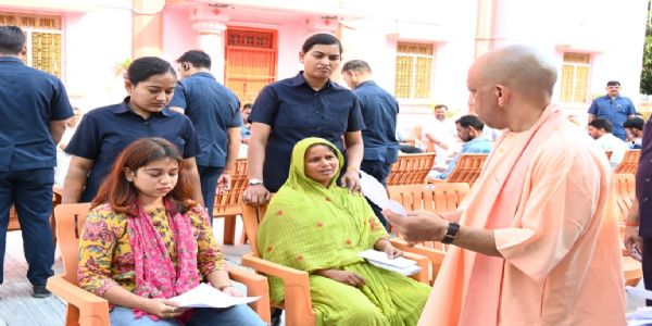 Janta Darshan: UP CM directs officials to ensure prompt resolution of all public concerns