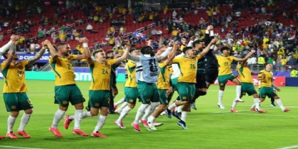 Australia Secure Knockout Berth with Hard-Fought Goalless Draw Against Paraguay