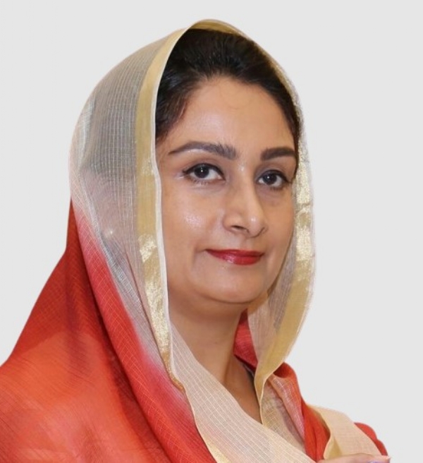 ਬਠਿੰਡਾ ਤੋਂ ਸੰਸਦ ਮੈਂਬਰ ਅਤੇ ਸਾਬਕਾ ਕੇਂਦਰੀ ਮੰਤਰੀ ਹਰਸਿਮਰਤ ਕੌਰ ਬਾਦਲ