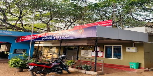 Gold jewellery worth ₹10 lk goes missing from Kerala police station ,probe underway