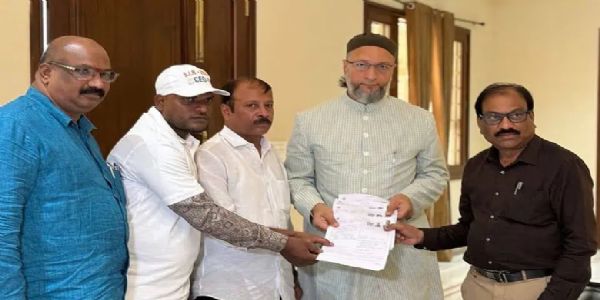 Owaisi Fills SIR Enumeration Form, Urges Voters to Complete Verification Process