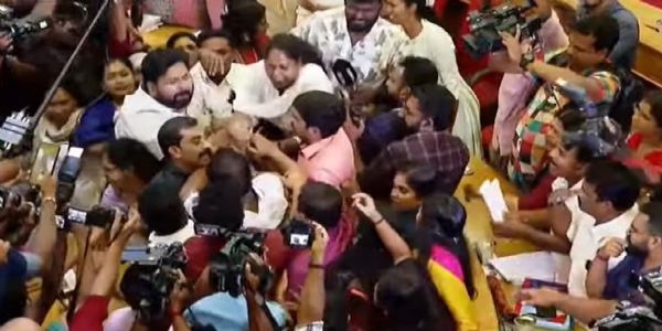 Brawl erupts in Thiruvananthapuram corporatin council as BJP, UDF councillors clash