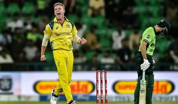 Australia Defeat Pakistan by 41 Runs in Second ODI, Level Three-Match Series 1-1