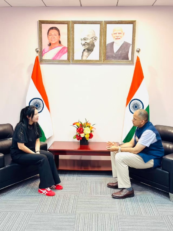 Consul General Meets Diaspora