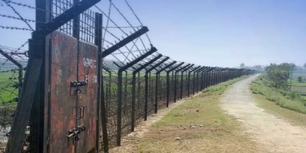 Bangladesh Accuses BSF of Forcibly Pushing People Across Border