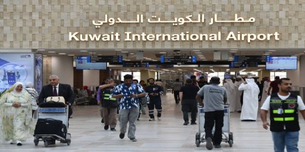 Panic in Kuwait and Bahrain After Iranian Strikes; US Forces Intercept Drones and Missiles, Explosions Reported in Lebanon