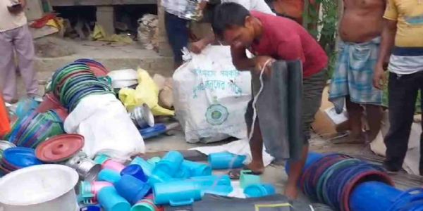 Two TMC Leaders Arrested in South Bengal; Relief Material, Firearm Seized in Kultali Raid
