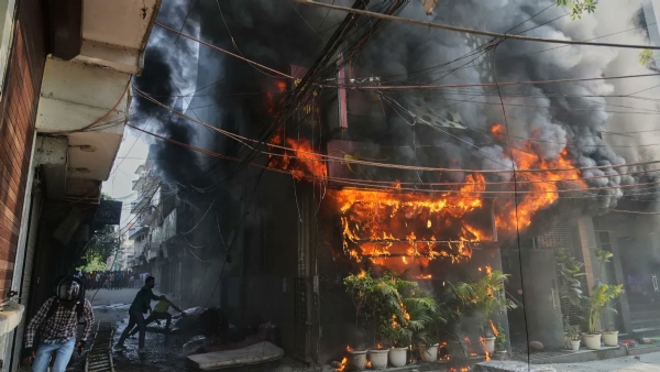 Malviya Nagar fire accident