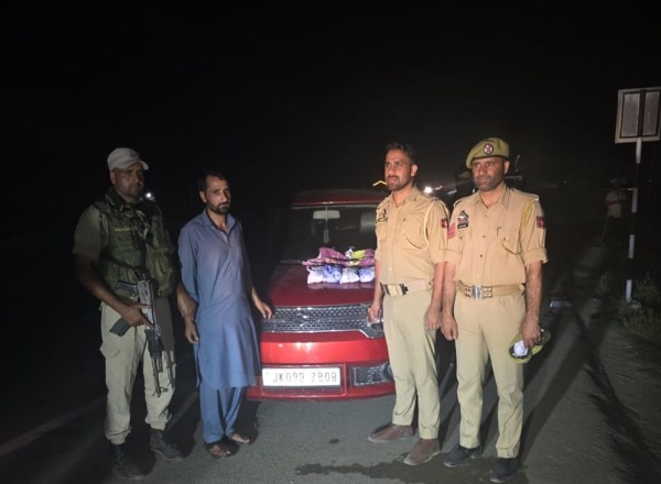 J&K Police Arrest Drug Peddler With 2.6 Kg Heroin In Anantnag