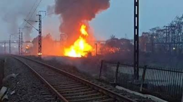 Haldia Pipeline Fire Disrupts Rail Services, Several Trains Affected