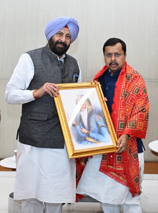 Punjab BJP President Kewal Singh Dhillon Meets National President Nitin Nabin
