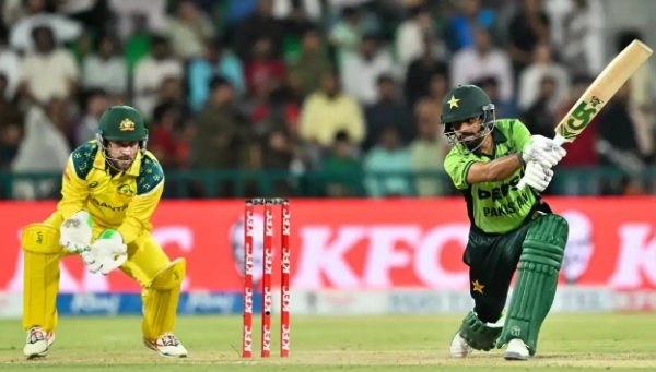 Babar’s Composed Knock and Shadab’s Finishing Touch Guide Pakistan to Four-Wicket Victory Over Australia